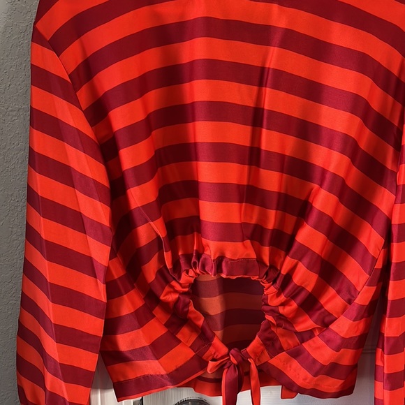 Kahlana barfield brown, future collective, some a top, medium, red/orange, NWT - Picture 2 of 9